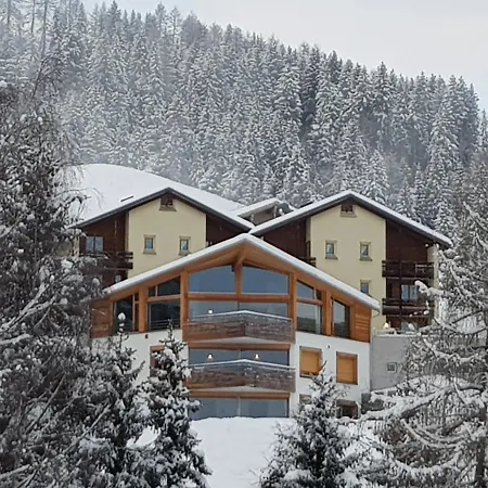 Casa Valtiarm Vella